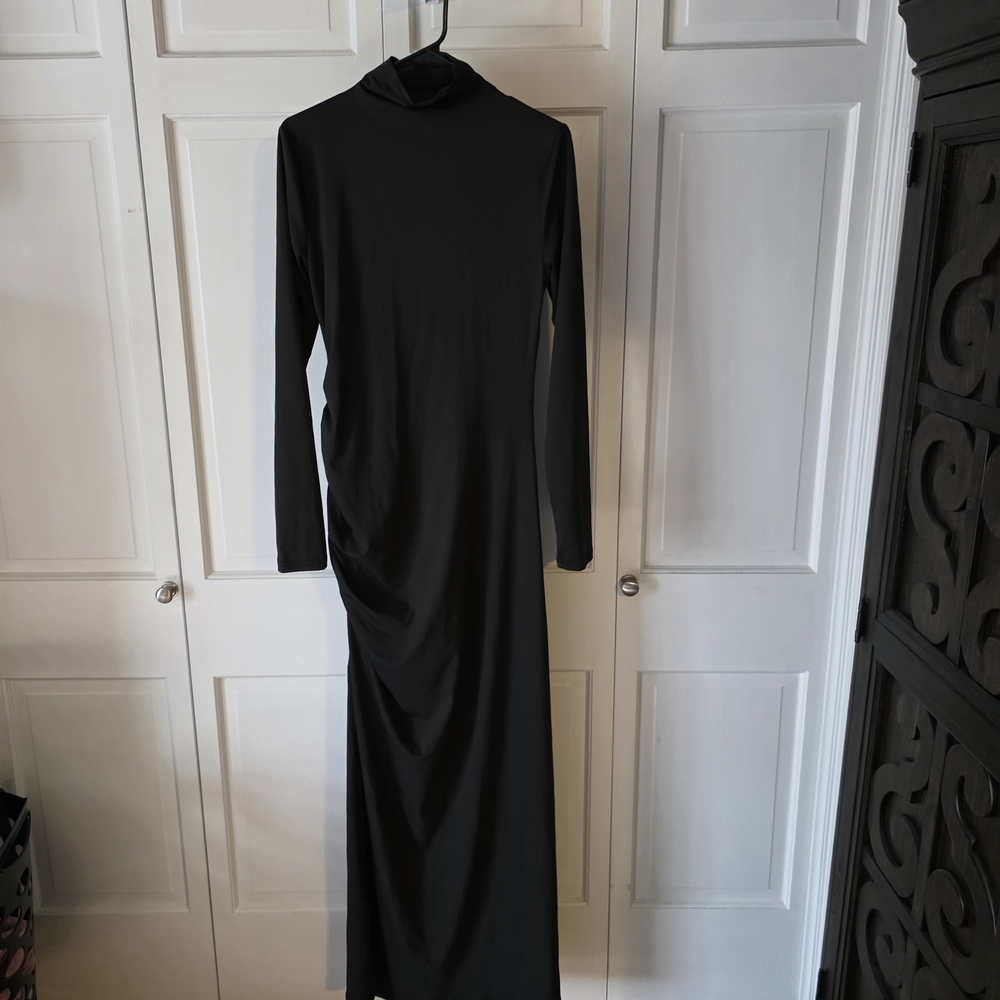 Commense Black Ruched Maxi Dress Mock Neck Long Sleeve Slit NWT Size L - Picture 2 of 4